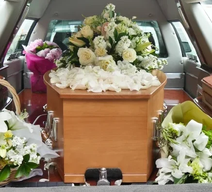 Agenzia Funebre Caputo: Servizi Funebri Completi a Ficarra (ME)