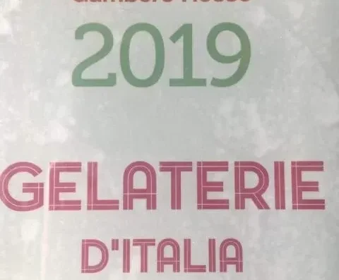 Bar De Luca Messina: Gelateria, Granite e Aperitivi a Briga Marina