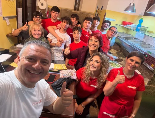 Pizzeria Spaccanapoli a Milazzo: Pizza Napoletana dal 2000