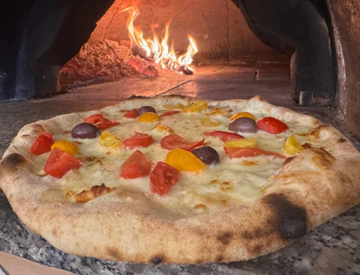 Pizzeria Spaccanapoli a Milazzo: Pizza Napoletana dal 2000