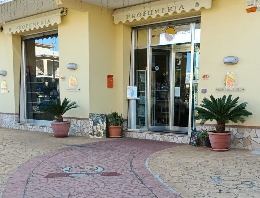Profumeria Punto Bellezza: Profumi e Cosmetici a Torregrotta