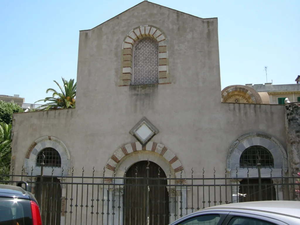 Chiesa della Santissima Annunziata dei Catalani: Gioiello Arabo-Normanno a Messina