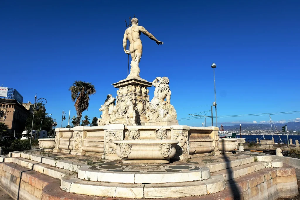 Fontana del Nettuno a Messina: Storia e Curiosità del Monumento sullo Stretto