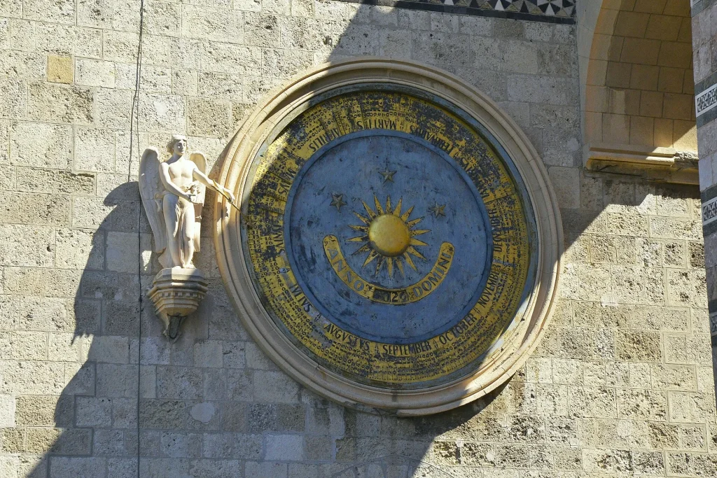 Duomo di Messina: Storia, Orologio Astronomico e Cosa Vedere