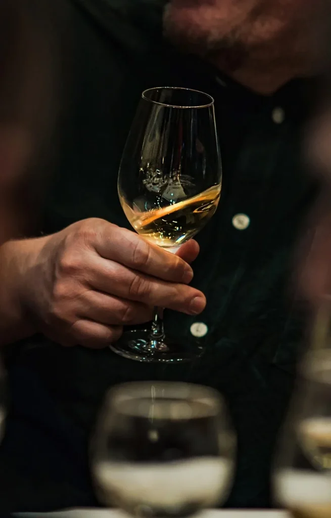 Decanto Messina: Enoteca con Vini Artigianali, Aperitivi e Degustazioni